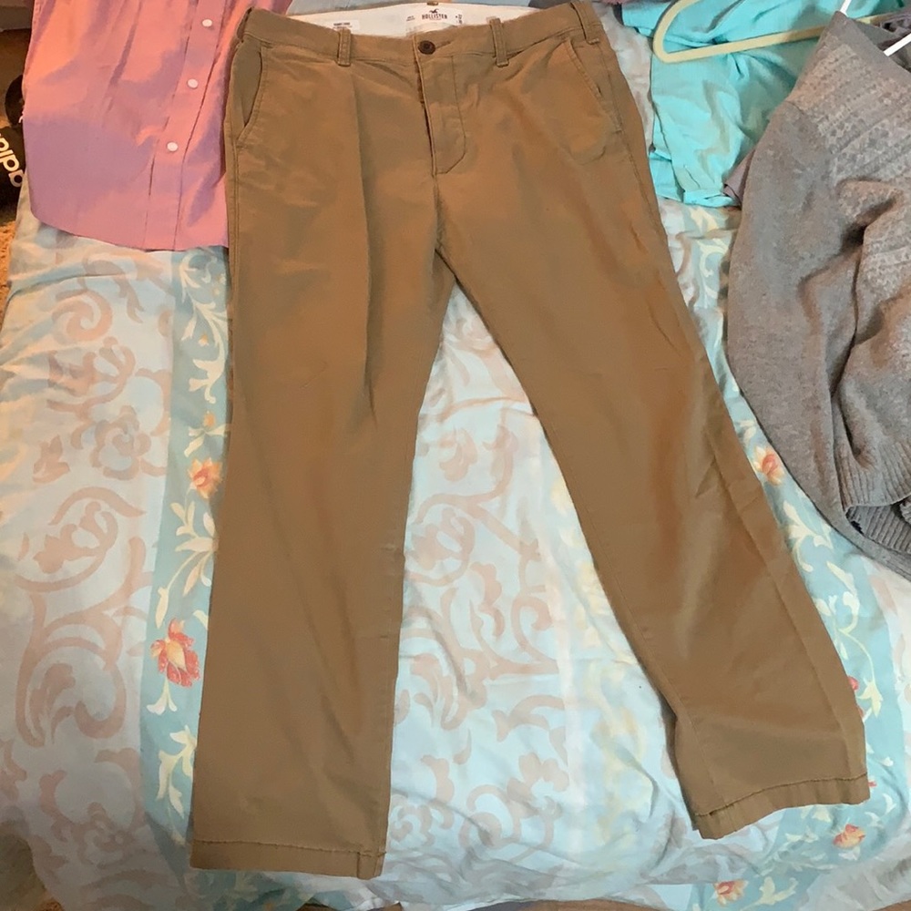 Hollister skinny chino pants great condition!!!